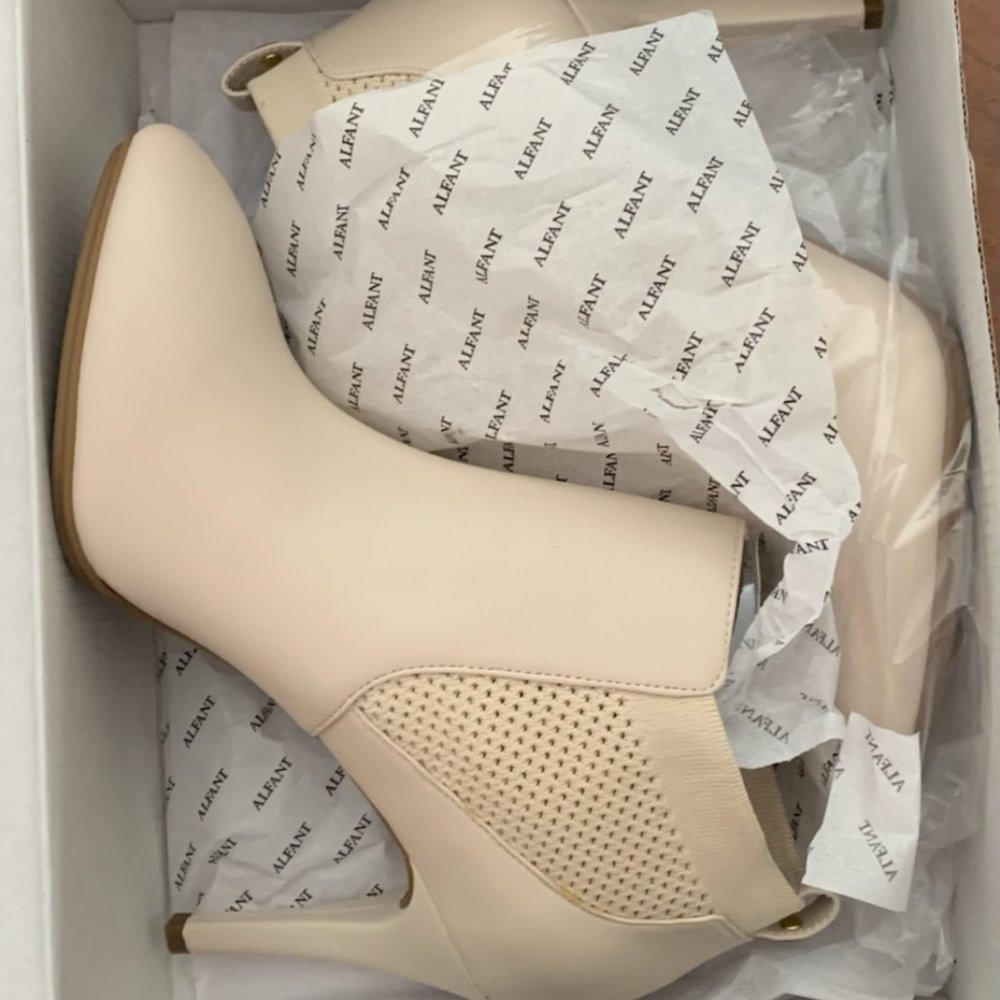 Alfani Womens Size 10 Boots